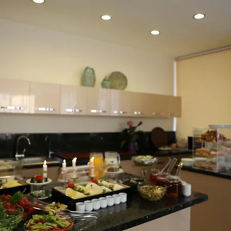 Hotel Oya