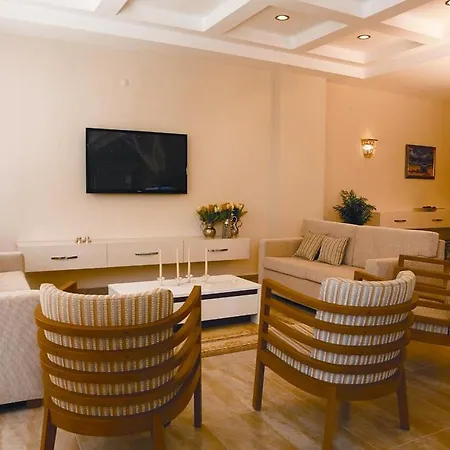 Oya Hotel