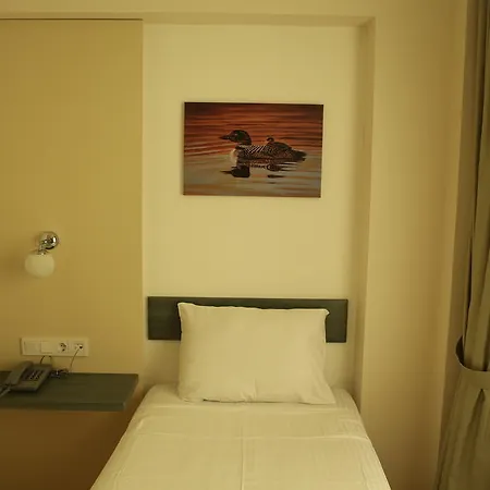 Oya Hotel